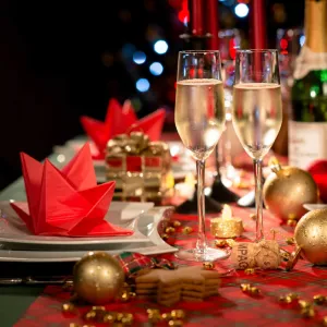 Главная — Работа в новогодние праздники — фото