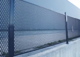 Сетка Металлическая - купить в Москве стальную сетку, цена за м2 и рулон